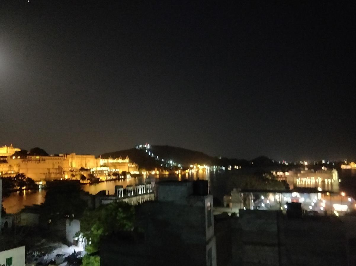 The Hostel Crawl Udaipur Eksteriør billede